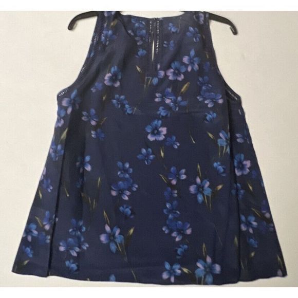 GREYLIN Sleeveless Women Sz L Stitch Fix Silk Blouse Blue Floral Anthropology$88 - Picture 7 of 9